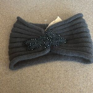 Head band with beading